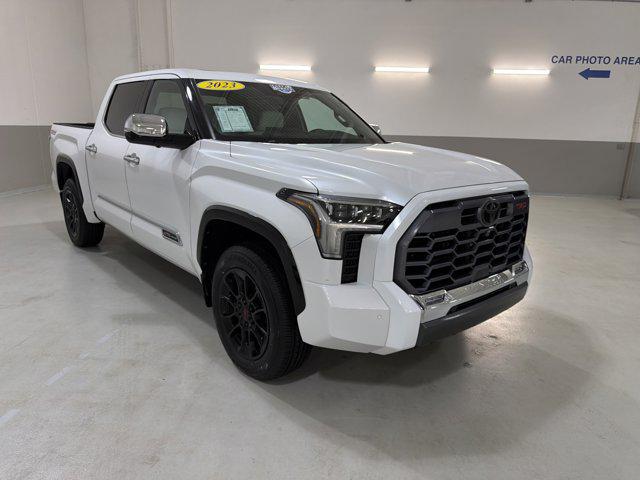 TOYOTA TUNDRA - 4