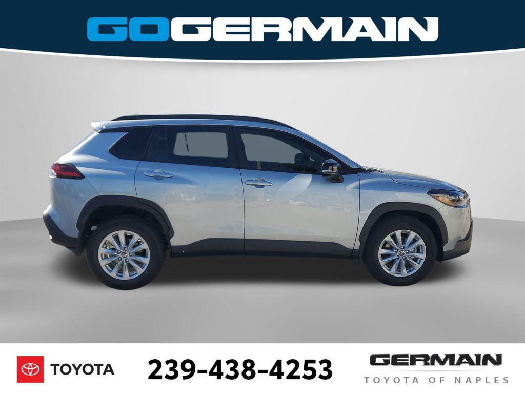 TOYOTA COROLLA CROSS - 6