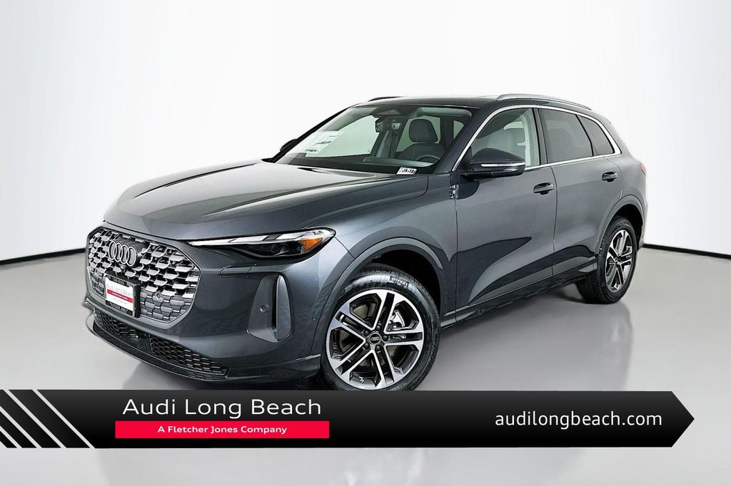 New 2026 Audi Q5 Premium TFSI quattro S tronic