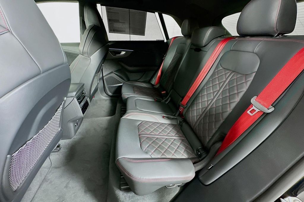 2026 AUDI SQ8 4.0T PRESTIGE — фото 9