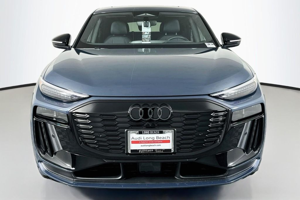 صورة مصغرة 2 لـ 2027 AUDI Q6 E-TRON SPORTBACK PREMIUM QUATTRO