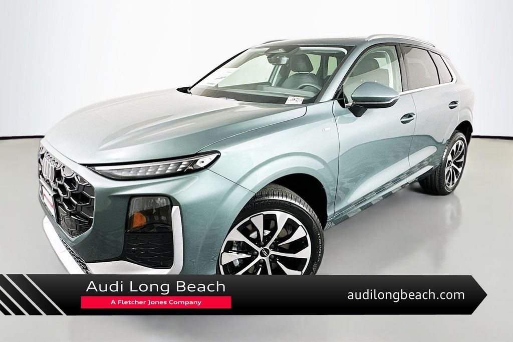 New 2026 Audi Q3 TFSI quattro S tronic