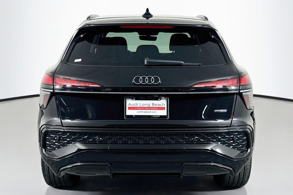 2026 AUDI Q3 TFSI QUATTRO S TRONIC 照片 2