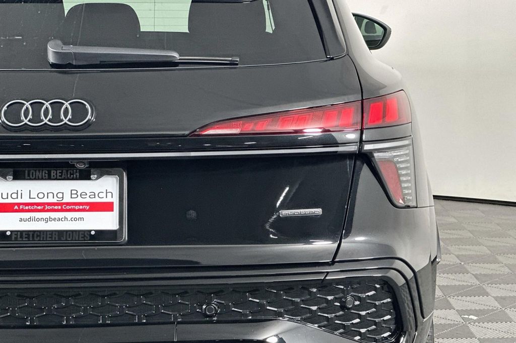 2026 AUDI Q3 TFSI QUATTRO S TRONIC 照片 10