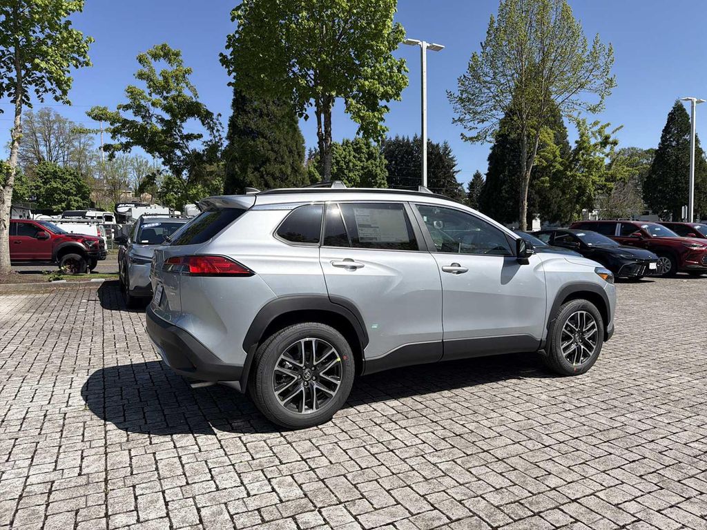 TOYOTA COROLLA CROSS - 5