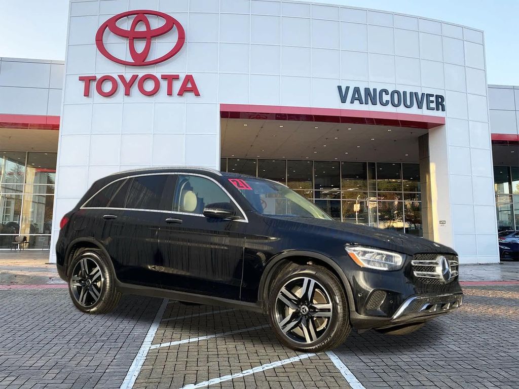 2021 Mercedes-Benz GLC-Class GLC 300