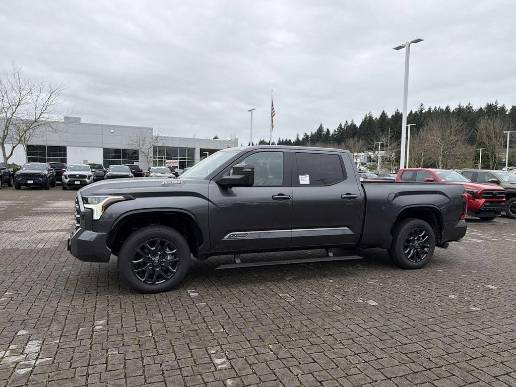 New 2026 Toyota Tundra Hybrid Platinum