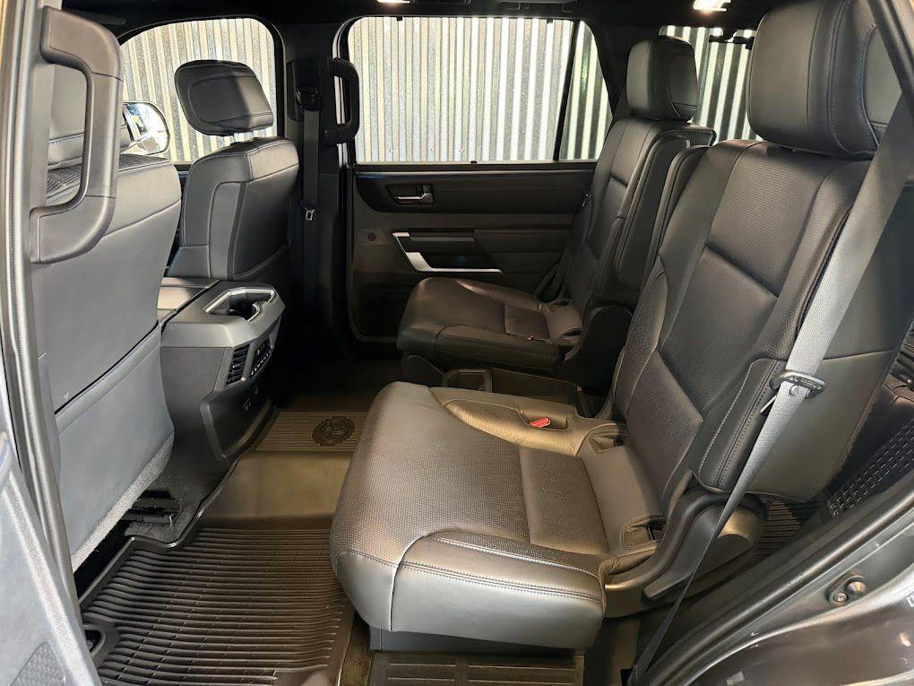 صورة مصغرة 17 لـ 2024 Toyota SEQUOIA PLATINUM