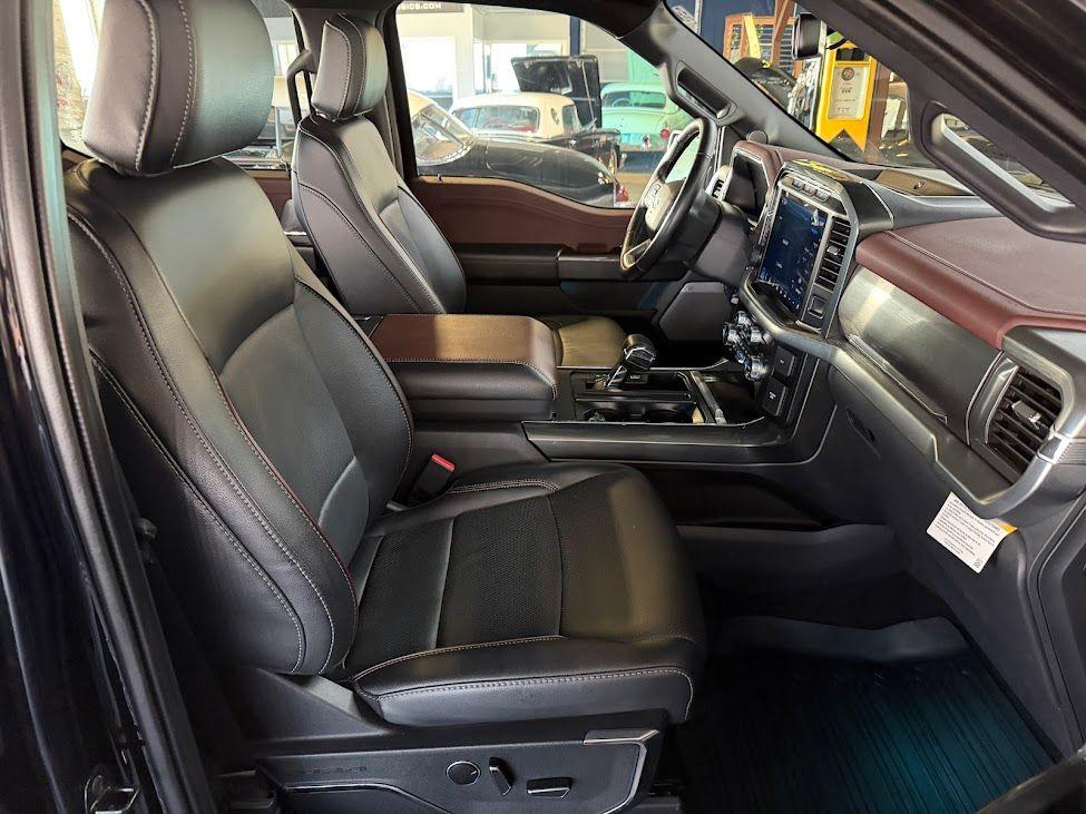 صورة مصغرة 11 لـ 2023 FORD F-150 LARIAT