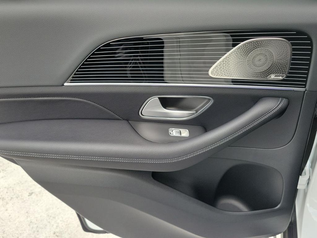 2026 Mercedes-BENZ GLE 缩略图 11
