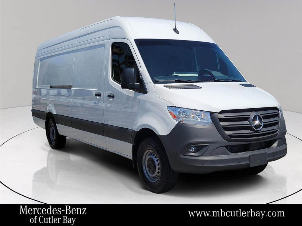 New 2025 Mercedes-Benz Sprinter 2500 170 WB High Roof Extended Cargo
