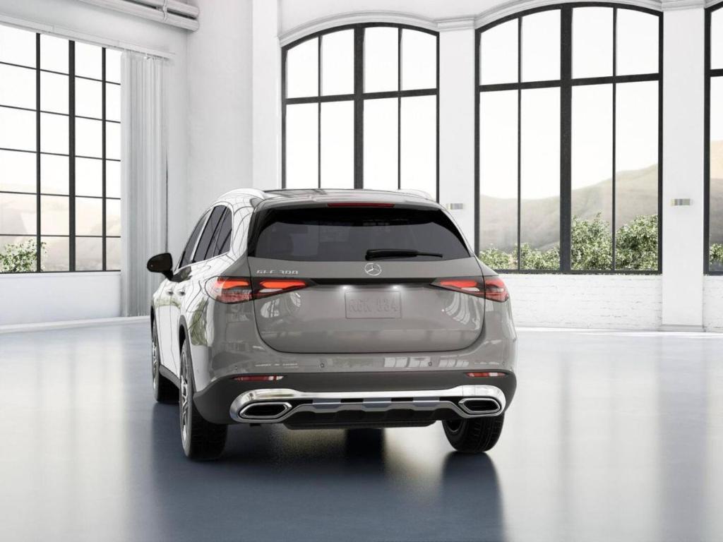 2026 Mercedes-BENZ GLC — миниатюра 25