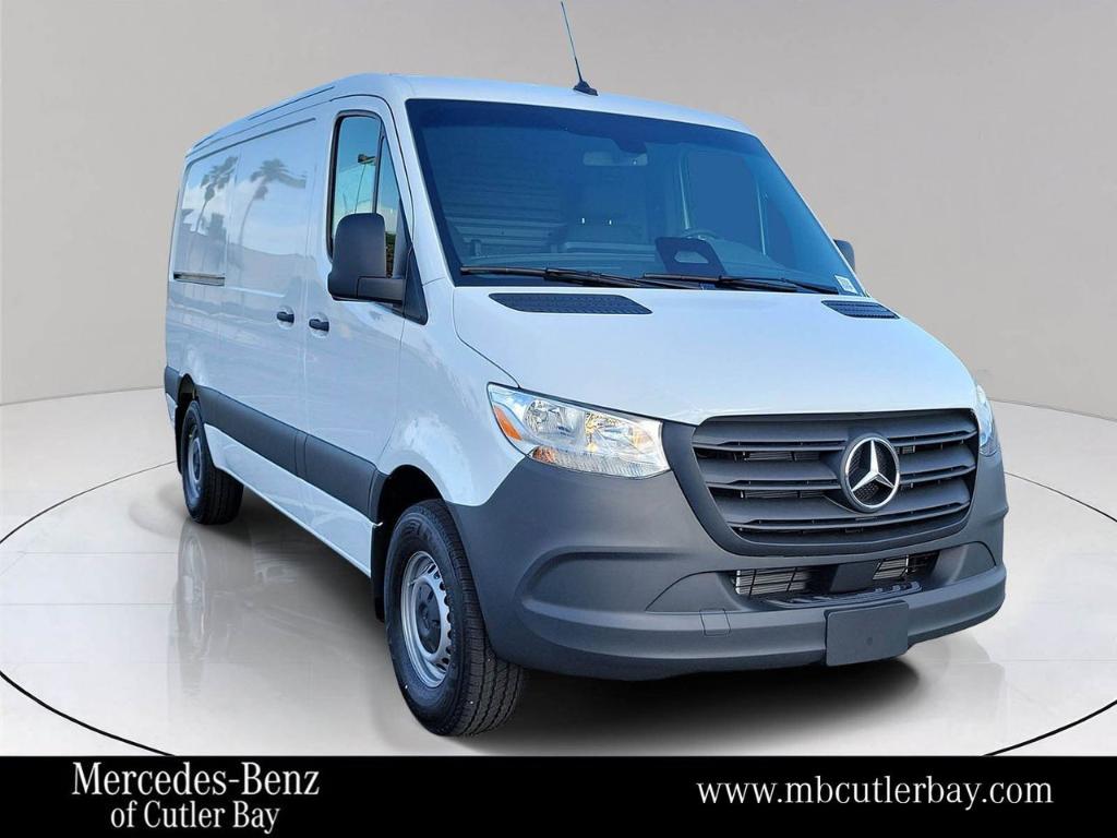 New 2026 Mercedes-Benz Sprinter 2500 Standard Roof