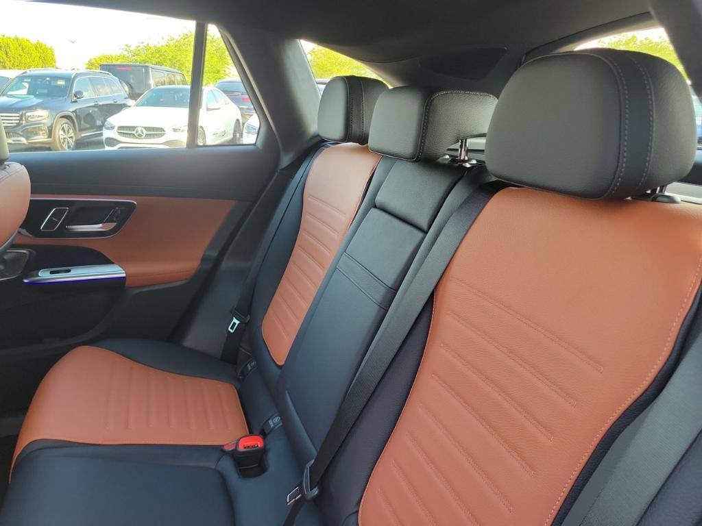 صورة مصغرة 12 لـ 2026 Mercedes-BENZ AMG GLC 43 BASE