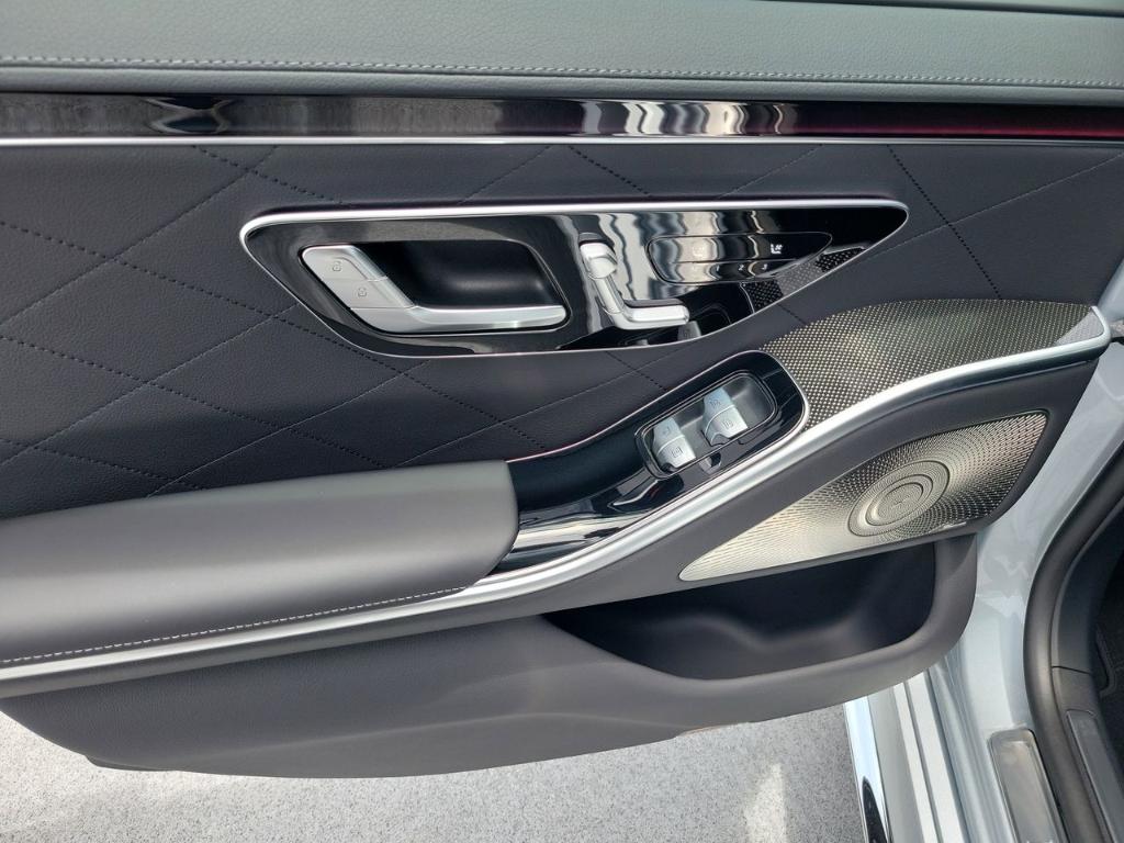 MERCEDES-BENZ S-CLASS - 8