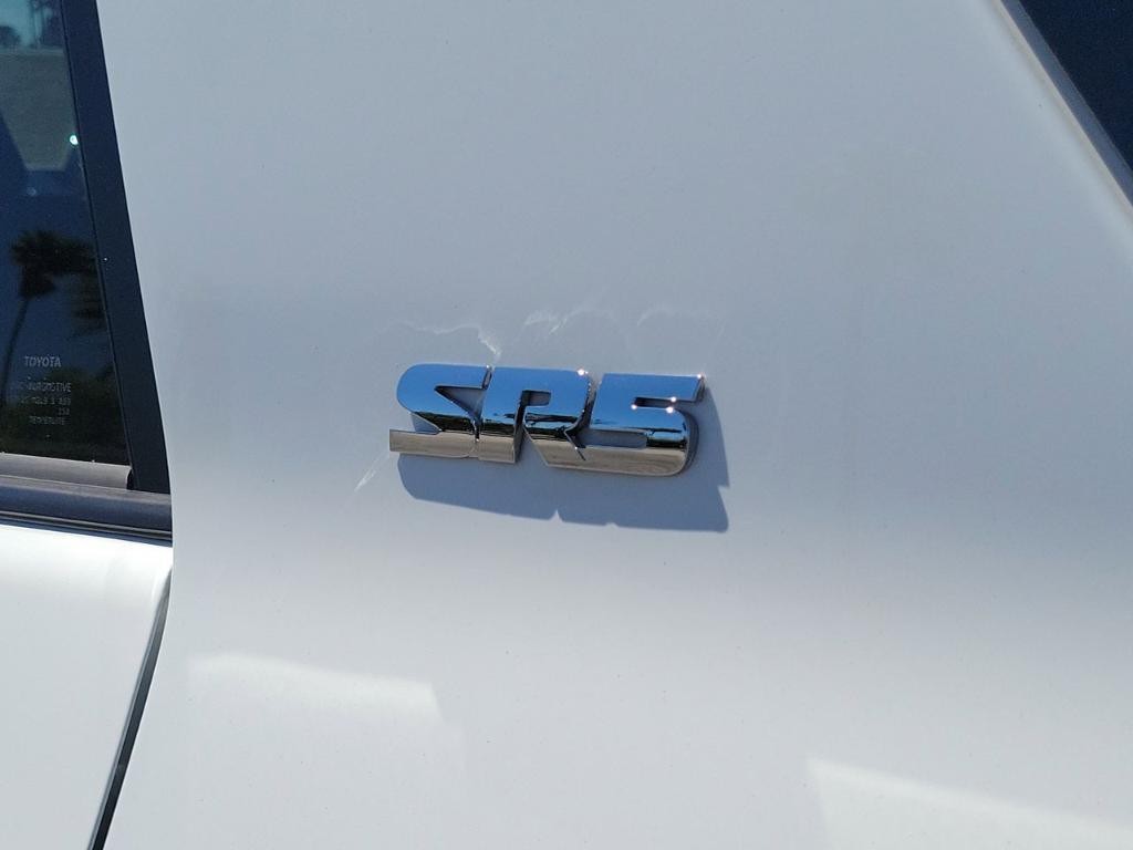 TOYOTA 4RUNNER - 7