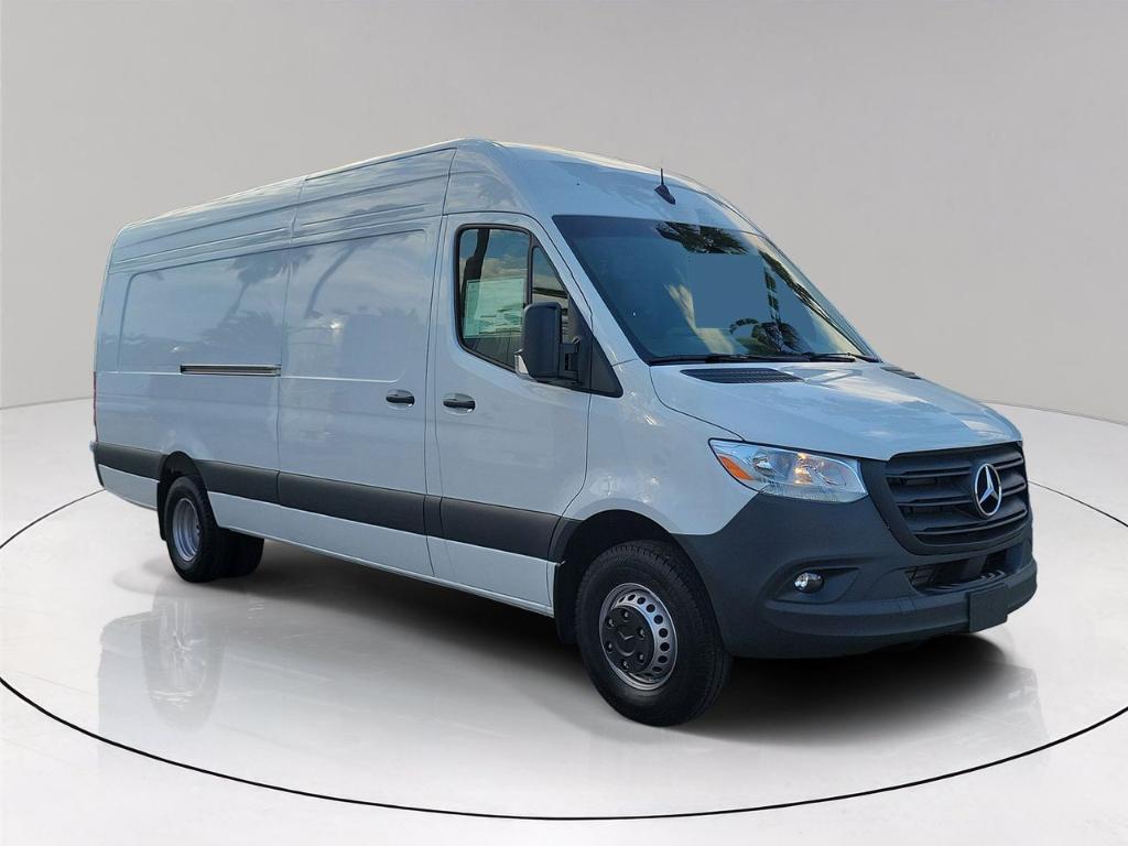 صورة 3 لـ 2026 Mercedes-BENZ OTHERS