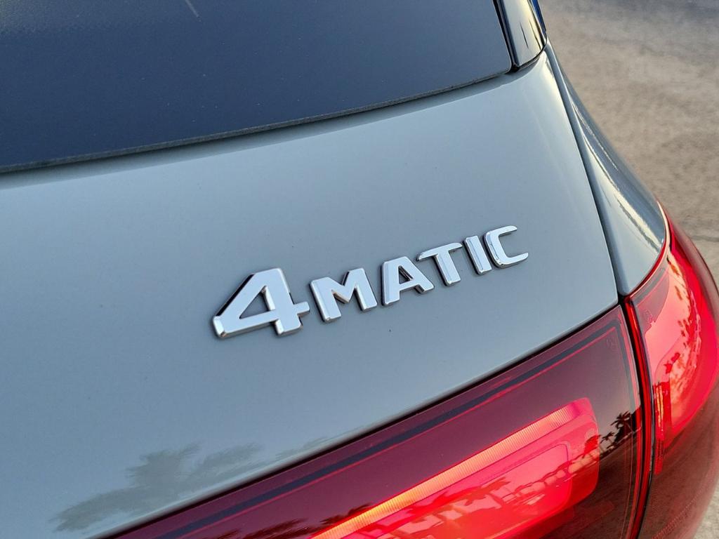 2026 Mercedes-BENZ GLE — фото 8