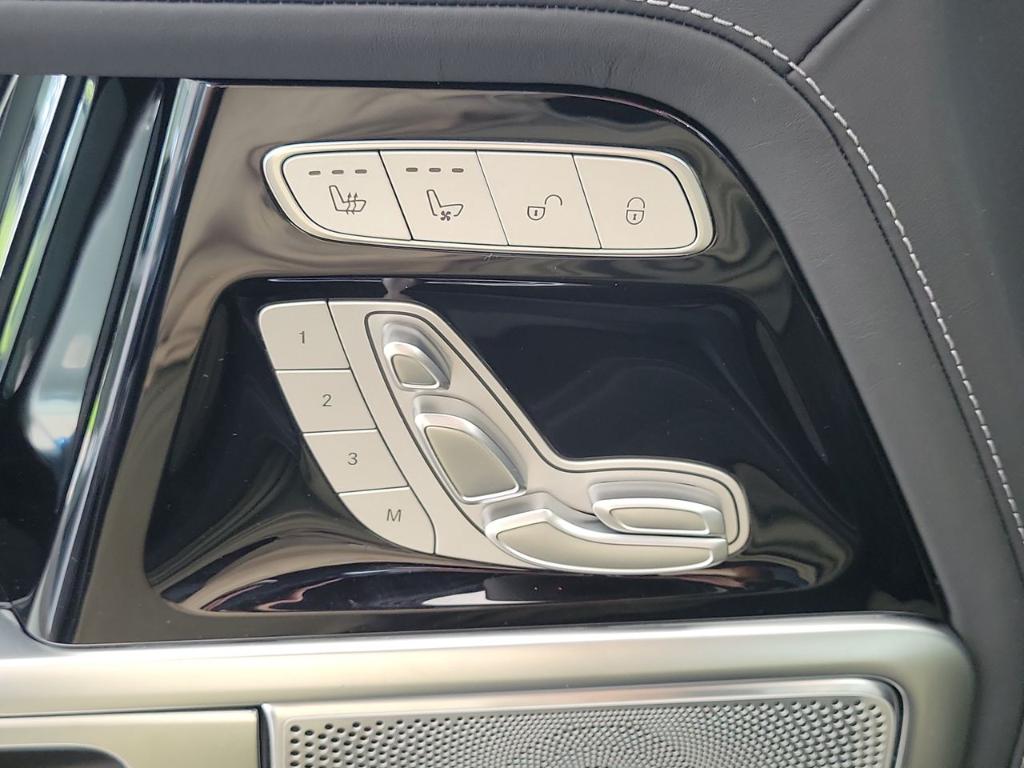 2026 Mercedes-BENZ AMG G 63 BASE 缩略图 31