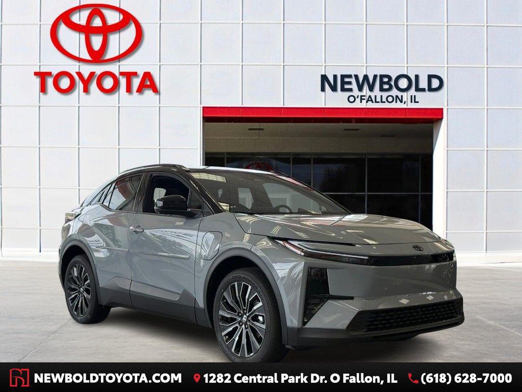 New 2026 Toyota C-HR XSE