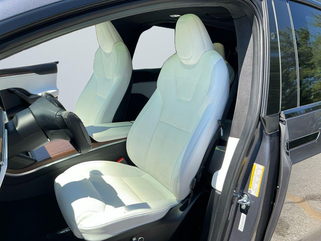 TESLA MODEL X DUAL MOTOR ALL-WHEEL DRIVE - 10