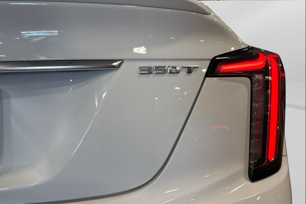 صورة 44 لـ 2020 Cadillac CT5 SPORT RWD