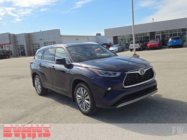 New 2026 Toyota Highlander Platinum