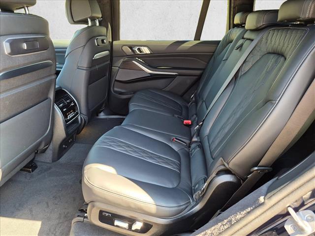 صورة مصغرة 17 لـ 2027 BMW X7 M60I