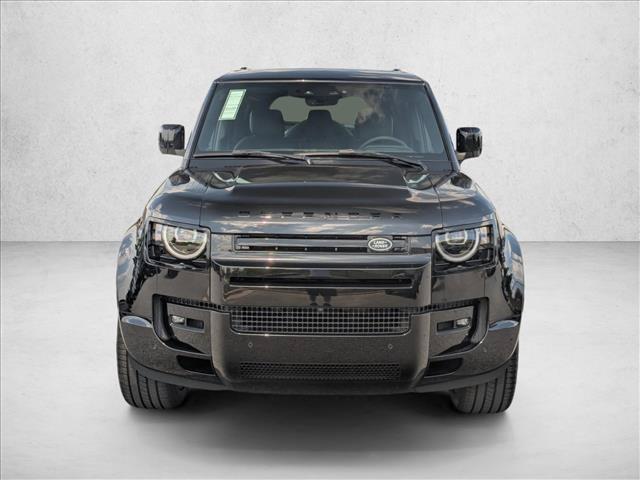 2026 LAND Rover DEFENDER P400 X-DYNAMIC SE — фото 6