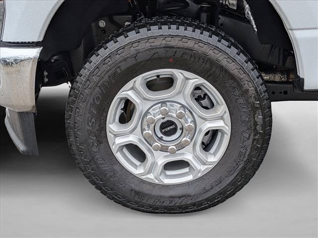 2026 FORD F-350 XLT — миниатюра 10