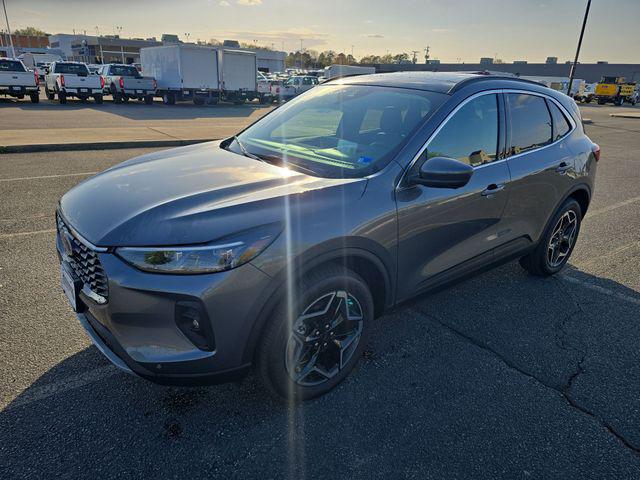 New 2026 Ford Escape Platinum