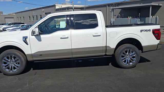 FORD F-150 KING RANCH - 6