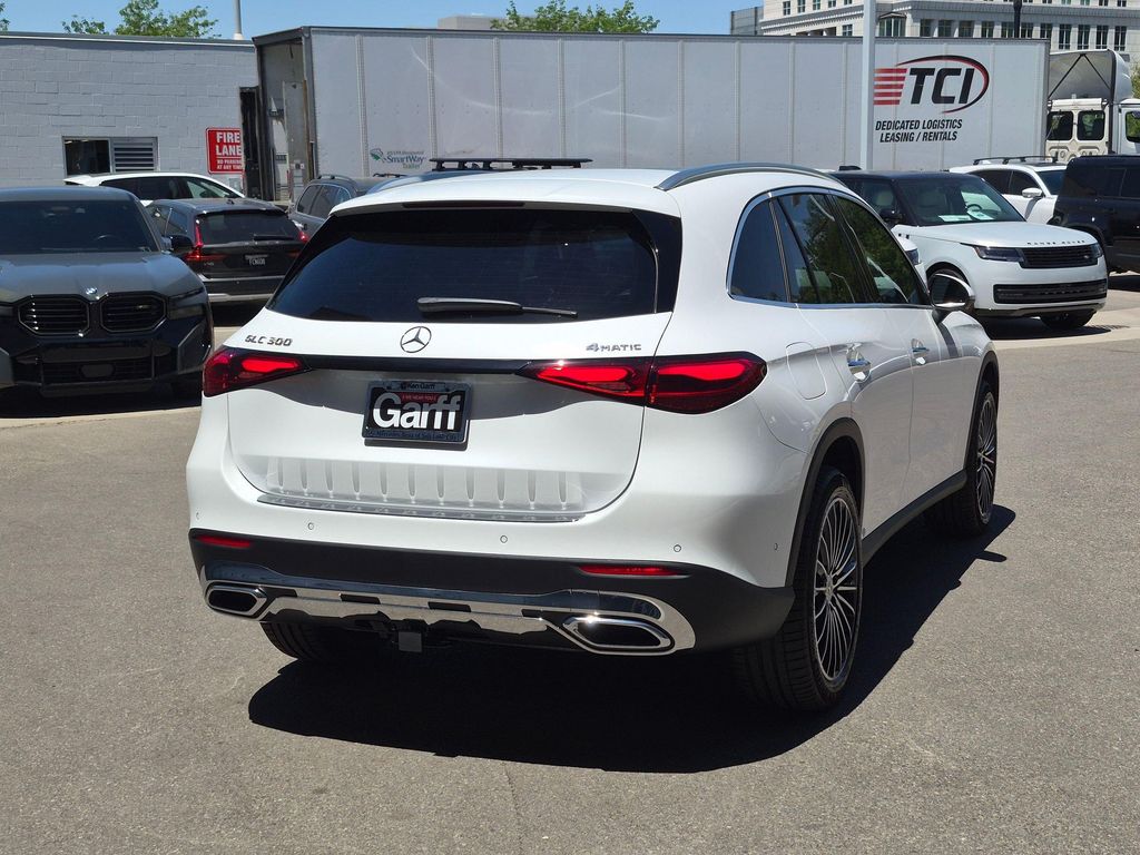 صورة 3 لـ 2026 Mercedes-BENZ GLC