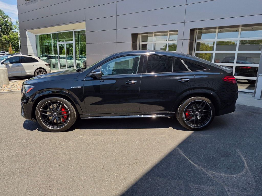 صورة 6 لـ 2026 Mercedes-BENZ AMG GLE 63 S 4MATIC+