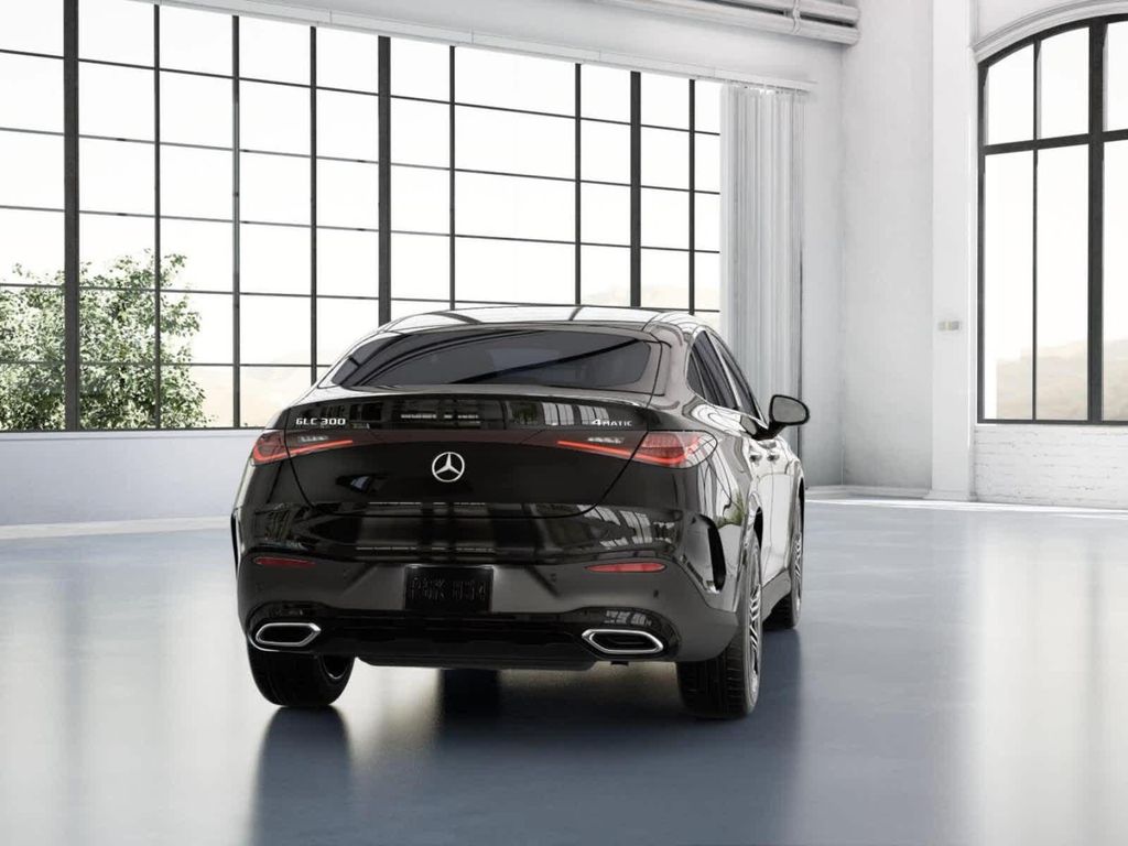 2026 Mercedes-BENZ GLC — миниатюра 22