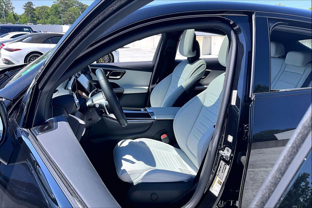 MERCEDES-BENZ GLC - 8