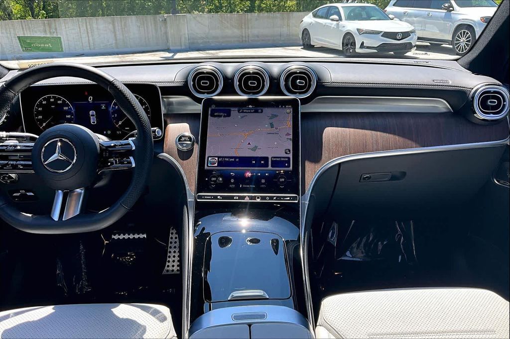 MERCEDES-BENZ GLC - 7