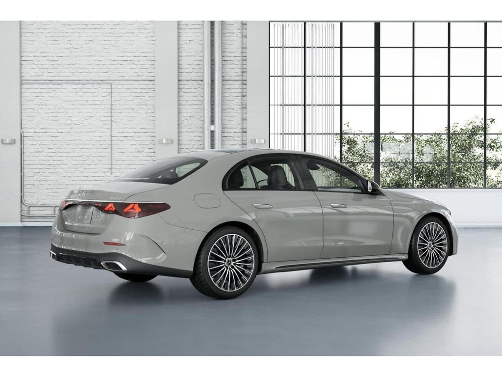2026 Mercedes-BENZ E-CLASS 缩略图 18