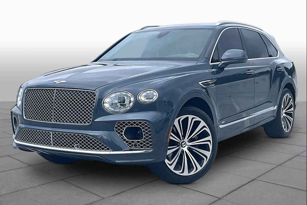 صورة 1 لـ 2022 BENTLEY BENTAYGA V8
