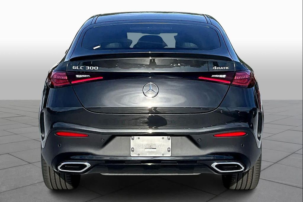 MERCEDES-BENZ GLC - 5