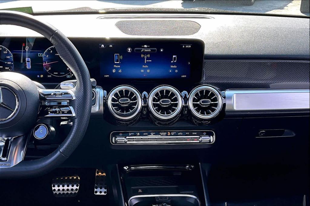 MERCEDES-BENZ GLB-CLASS AMG - 7