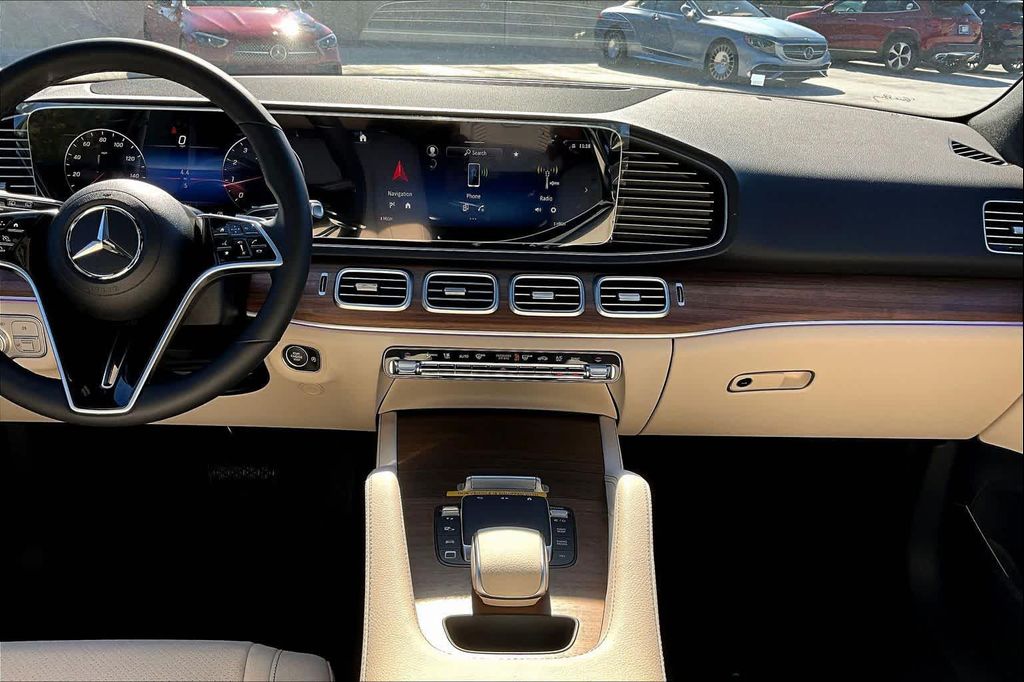 MERCEDES-BENZ GLE - 7