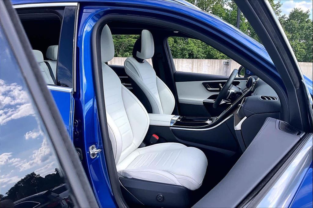 MERCEDES-BENZ GLC - 9