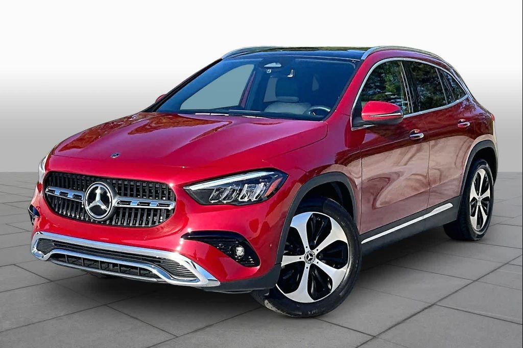 MERCEDES-BENZ GLA-CLASS - 1