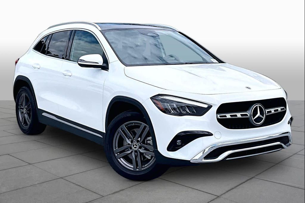 MERCEDES-BENZ GLA-CLASS - 3