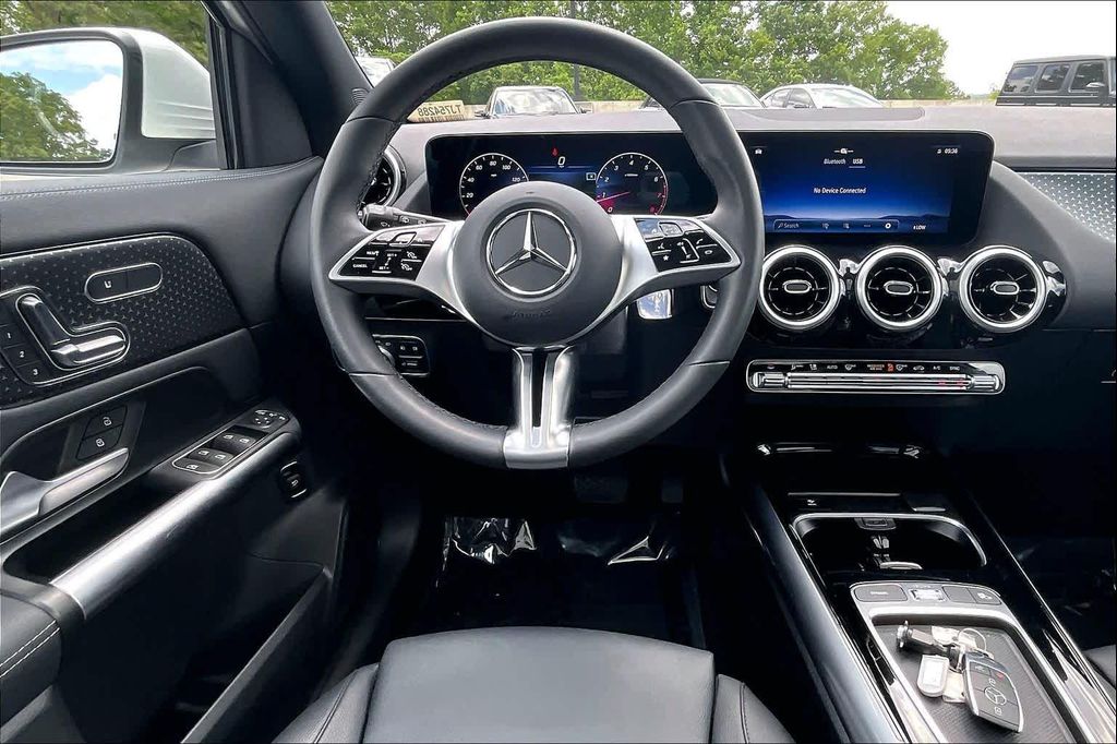 MERCEDES-BENZ GLA-CLASS - 6