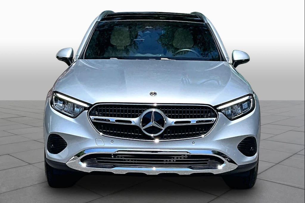 MERCEDES-BENZ GLC - 4