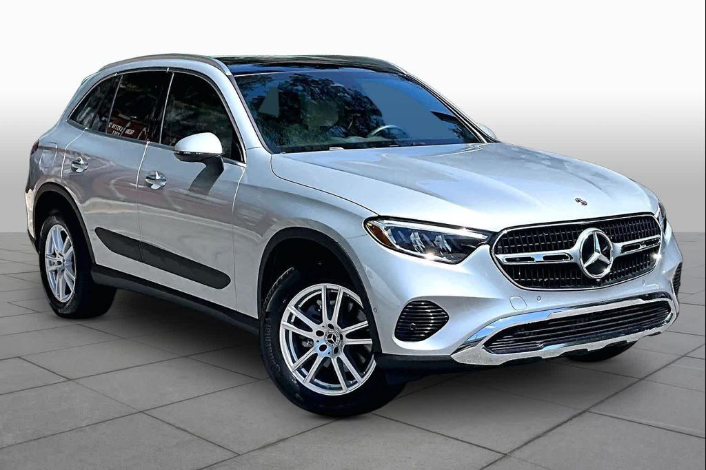 MERCEDES-BENZ GLC - 3