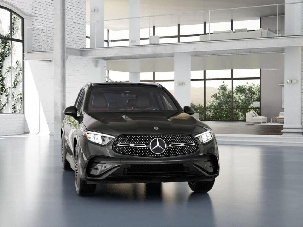 MERCEDES-BENZ GLC - 8