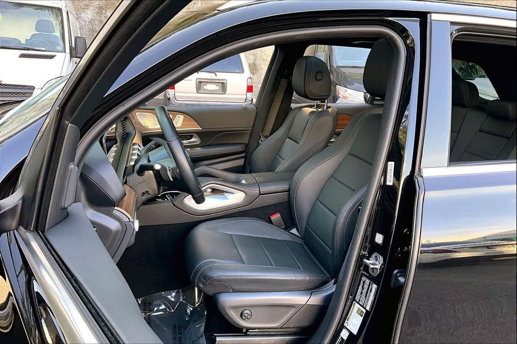 MERCEDES-BENZ GLE-CLASS - 8